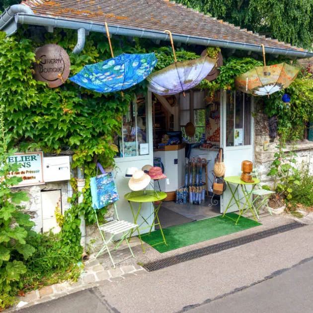 A shop in Giverny A shop in Giverny