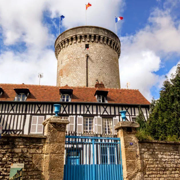 The tower of the archives in Vernon The tower of the archives in Vernon